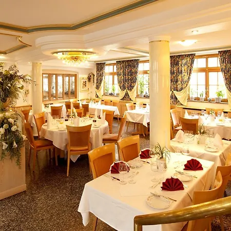 Adler Hotel 3*