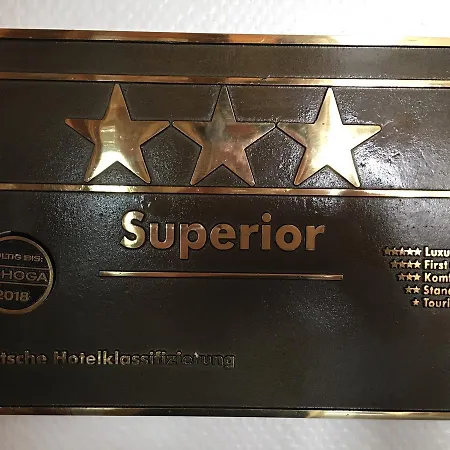 Adler Ξενοδοχείο